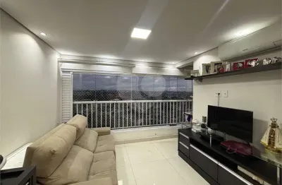 Apartamento à venda com 2 quartos no condomínio Code Ponte Rasa Ii, São Paulo - SP