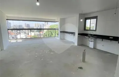 Apartamento à venda com 3 quartos, sendo 3 suítes,  no condomínio Nova Collina, Guarulhos - SP