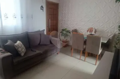 Apartamento à venda com 2 quartos no condomínio Aimoré, Guarulhos - SP