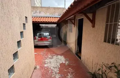 Casa à venda com 3 quartos, sendo 1 suíte,  em Vila Maria, São Paulo, SP