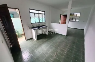 Casa com 2 quartos para alugar no Poiares, Caraguatatuba 