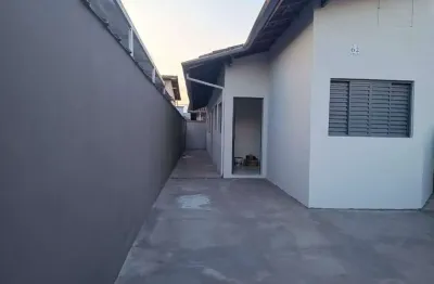 Casa com 3 quartos para alugar no Poiares, Caraguatatuba 