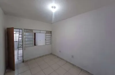 Casa com 1 quarto para alugar no Jardim Olaria, Caraguatatuba 