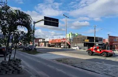 Casa comercial para alugar na Avenida Rio Branco, Poiares, Caraguatatuba