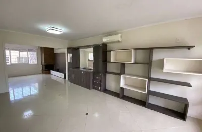 Casa 4d no bairro chácara das pedras em porto alegre