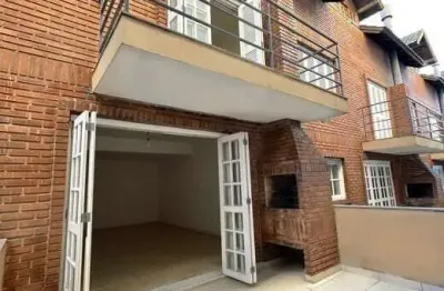 Casa 2d no bairro chacara das pedras em porto alegre