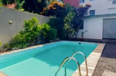 Casa com 3 quartos à venda na Rua Coronel Feijó, Higienópolis, Porto Alegre