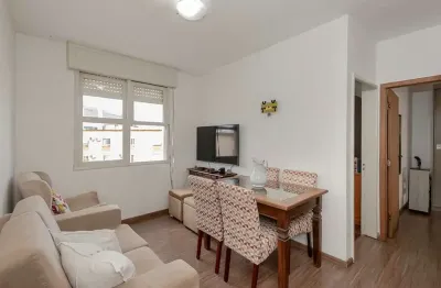 Apartamento com 2 quartos à venda na Rua Roque Calage, Passo da Areia, Porto Alegre