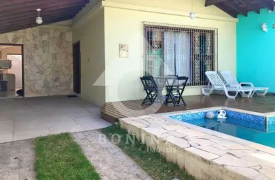 Linda casa térrea à venda com 4 dormitórios, aceita permuta por chácara!