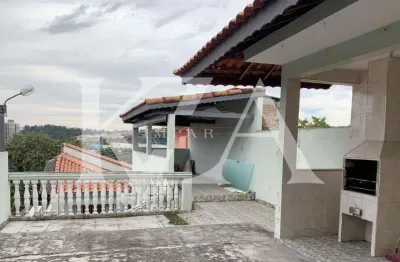 Duas casas para locação com terraço gourmet - ideal para residência ou comércio