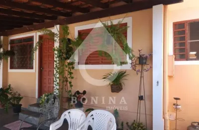Casa à venda com 167m², 4 quartos e 5 vagas - bairro eloy chaves em jundiaí - sp