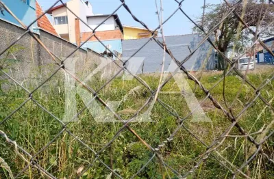 Lote plano de esquina comercial com 257,62 m² com excelente localização. agende sua visita!!!