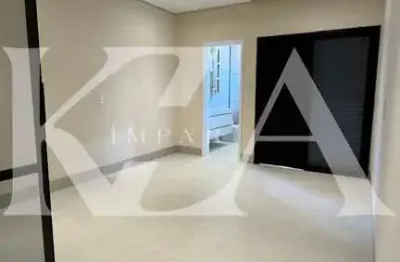 Casa em condomínio indaiatuba  alto padrão com   3 quartos, 3 suítes, 3 salas, 1 banheiro, 4 vagas de garagem.