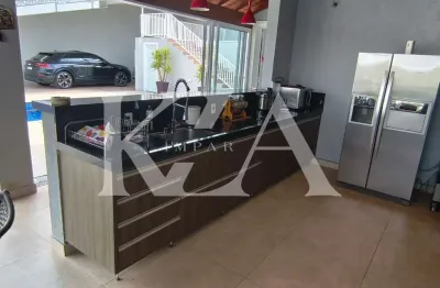 Venda de casa em condomínio de alto padrão em horizonte azul 2, itupeva-sp: 3 quartos, 1 suíte, 3 salas, 5 banheiros, 5 vagas de garagem, 300m².