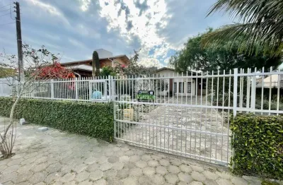 Casa com 3 quartos à venda na Rua Blumenau, Ubatuba, São Francisco do Sul