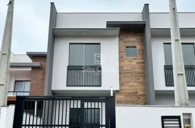 Casa com 2 quartos para alugar na Rua Orleans, 167, Praia Grande, São Francisco do Sul