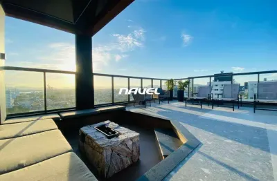 Apartamento para locação anual, na quadra do mar no centro de navegantes/sc