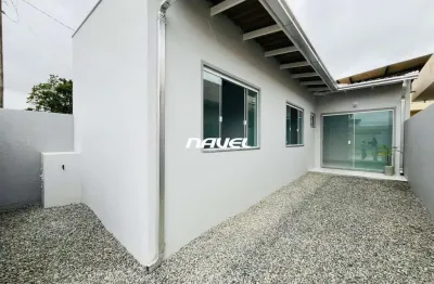 Casa com 2 quartos para alugar na Rua Vereador Arnoldo Bento Rodrigues, Centro, Navegantes