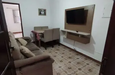 Apartamento térreo para locação na boqueirão- 1 dormitório.