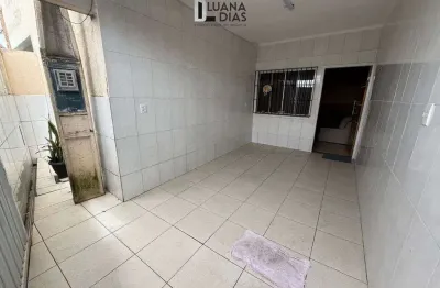 Sobrado para locação na guilhermina 2 dorm por r$3.000,00 aluguel