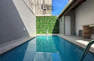 Casa reformado na vila mirim 2 dorm com piscina e churrasqueira apenas r$680 mil