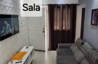 Casa de condominio, quietude - 2 dorm - 2km da praia - r$260 mil