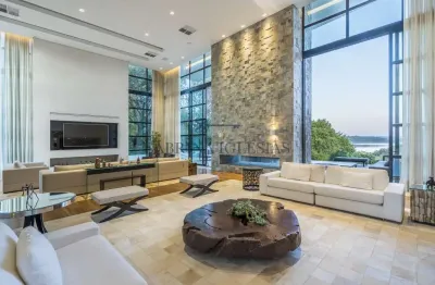 Casa em condomínio fechado com 5 quartos à venda na Rua Mato Grosso, Ferraria, Campo Largo, 1230 m2 por R$ 15.000.000