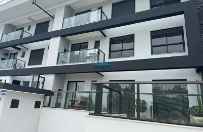 Cobertura duplex  3 dormitórios sendo 2 suítes com vista para o Mar