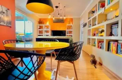 Jean charles / aflitos : reformado, nascente, com piso laminado/porcelanato, 2 qts, 1 suíte, 65m²