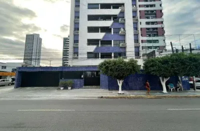 Oportunidade em candeias, 3 quartos, 2 vagas de garagem, 2 suites, prox ao atacadão, vista mar