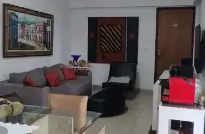 Jean Charles / Casa Forte : 3 Quartos, 1 Suíte, Nascente, 2 Vagas + Área de Lazer