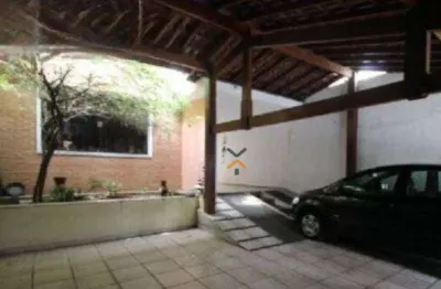 Sobrado com 4 dormitórios sendo 1 suíte, 3 banheiros, 2 vagas, no bairro jardim - santo andré.
