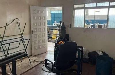 Galpão para alugar, 640 m² por r$ 23.283,33/mês - vila metalúrgica - santo andré/sp