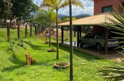 Sítio com otima localização e acabamento de primeira em igarape