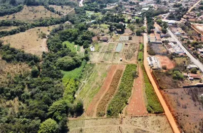 Chácara com área de 4320m² com água, escritura e registro prox ao centro no plan