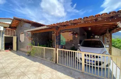 Casa com 3 quartos à venda na Rua 2, 2, Centro, Mateus Leme