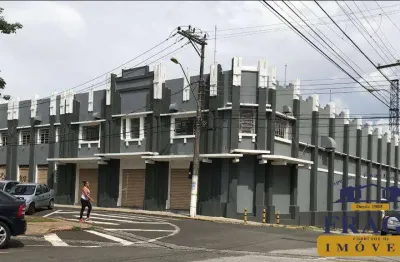 Prédio comercial com 12 salas, 1500m², jardim santa rosália