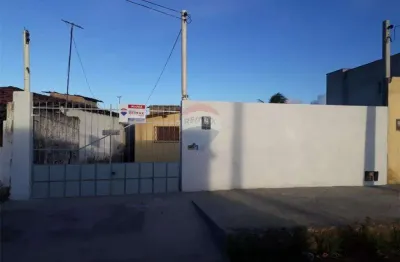 Casa com 2 quartos para alugar na Rua Acelusio Borges, 104, Potengi, Natal