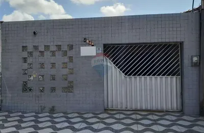 Vendo casa com 2/4 em nova cidade - (aceita permuta)