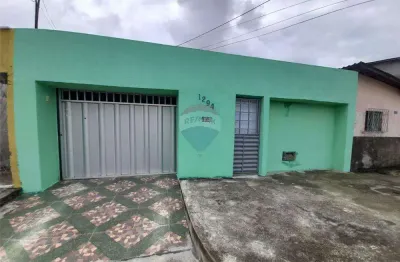 Casa com 4 quartos à venda na Avenida Nila Jales, 1294, Lagoa Azul, Natal