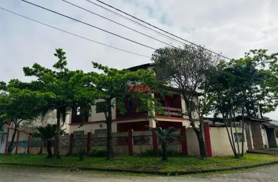 Casa a venda em itanhém, a 50 metros da praia, da varanda você tem a vista do mar