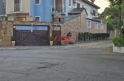 Sobrado  em condomínio  jardim campo grande, são paulo-sp  3 quartos, 3 suítes, 2 salas  5 banheiros  4 vagas  190m².