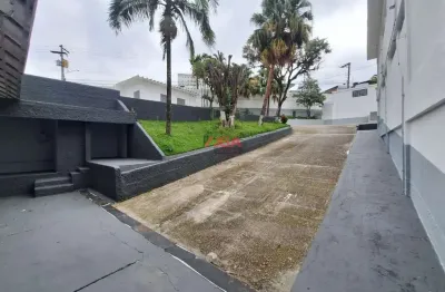 Galpão industrial de alto padrão para locação em diadema-sp - 5 salas, 10 banheiros, 25 vagas - 1.670,00 m² no centro.