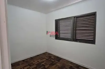 Excelente Sobrado à Venda em São Paulo-SP, Jardim Campo Grande  3 quartos, 3 suítes, 3 salas, 4 banheiros, 4 vagas, 192m²!
