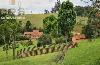 Sítio ou haras formado próximo da represa de piracaia região de atibaia