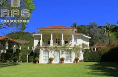 Sítio  no coração da serra da mantiqueira, onde o clima é sempre agradável. deslumbrante!