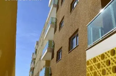 Apartamento com 66 m²  02 dormitórios sendo 01 suite com armários  cozinha integrada com gabinete sala  banheiros com gabinetes  02 vagas de garagem