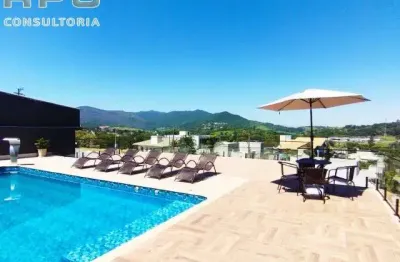 Casa à venda no condomínio  serra da estrela em atibaia, casa principal com 3 quartos sendo 1 suíte, e casa de hóspedes com 2 suítes!