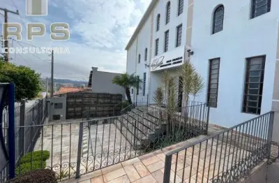 Predio comercial a venda no centro de atibaia , com 749 m² de área construida e 574 de área total , 09 salas ao todo , mezanino .