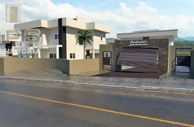 Casa com 4 quartos sendo 2 suítes no condomínio parque arco iris em atibaia
